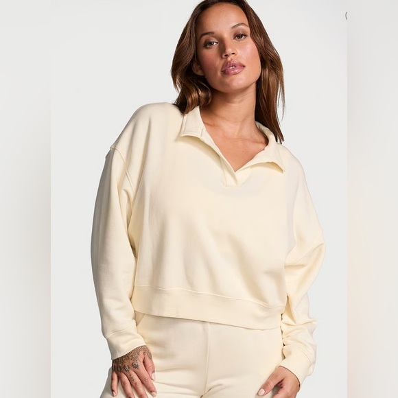 Victoria's Secret Sweaters - Victoria's Secret Cream V-Neck Sweater
